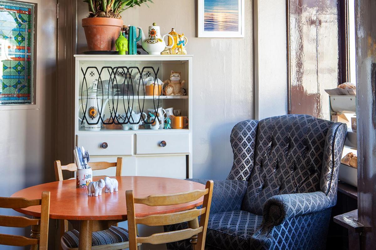 The Bear Bread Bakery B&B, Ensuite Rooms Above The Bakery, Colyton Εξωτερικό φωτογραφία