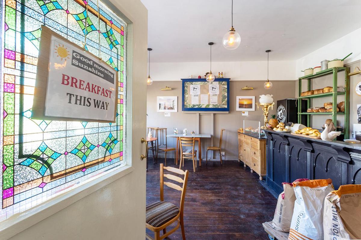 The Bear Bread Bakery B&B, Ensuite Rooms Above The Bakery, Colyton Εξωτερικό φωτογραφία