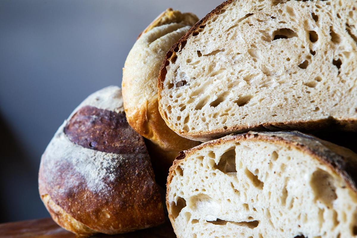 The Bear Bread Bakery B&B, Ensuite Rooms Above The Bakery, Colyton Εξωτερικό φωτογραφία
